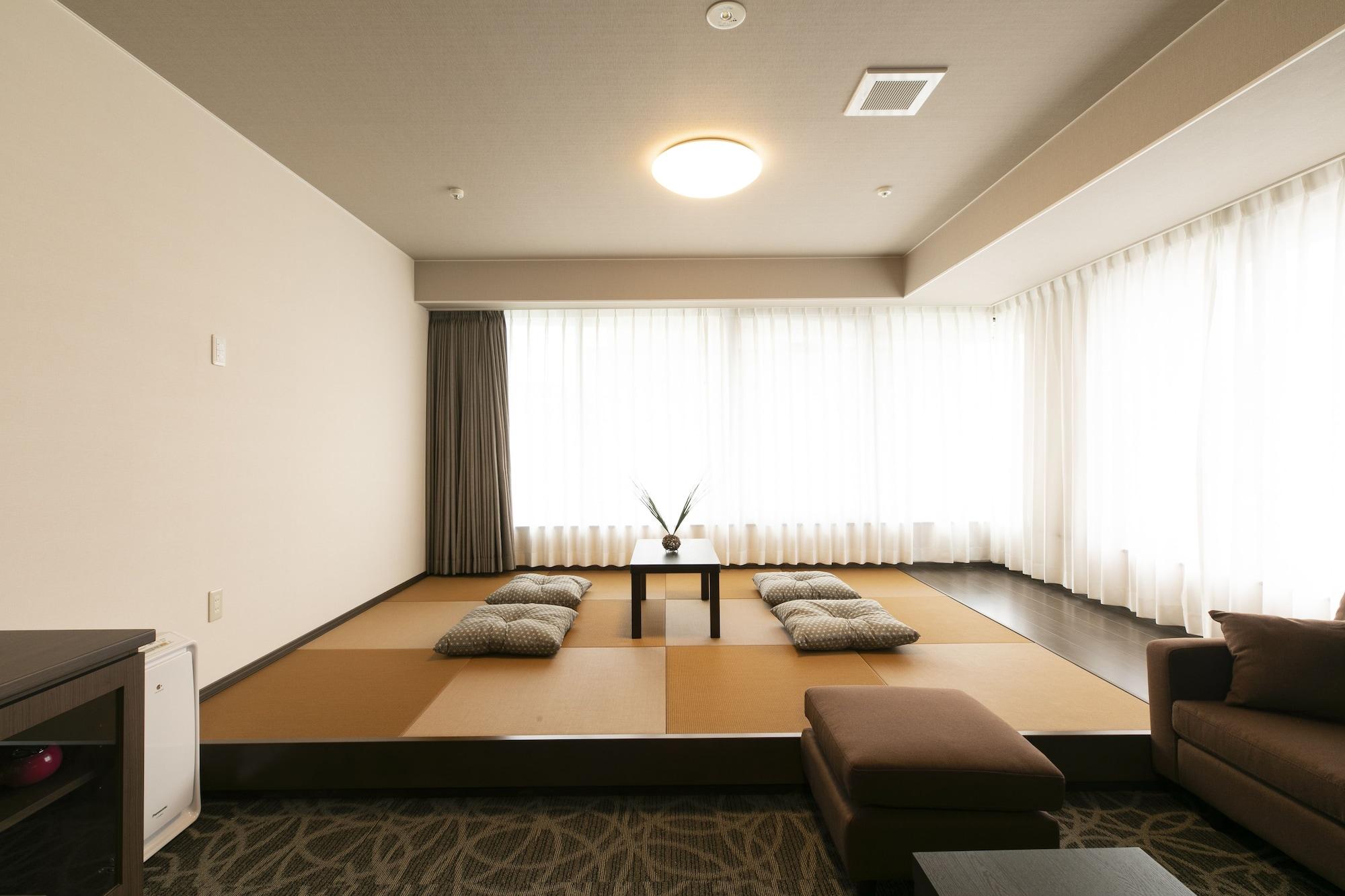 Hotel Silk Tree Nagoya Bagian luar foto