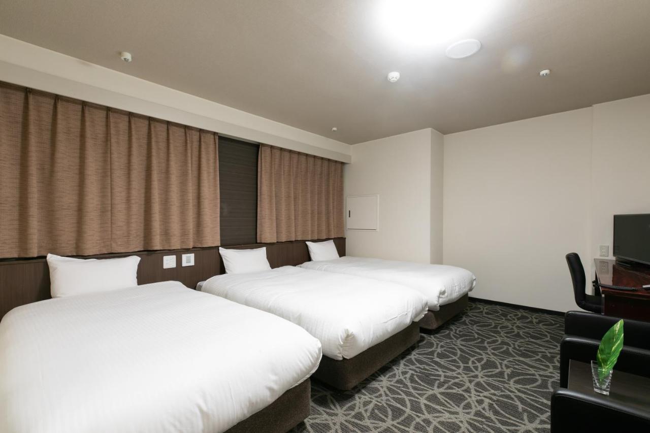 Hotel Silk Tree Nagoya Bagian luar foto